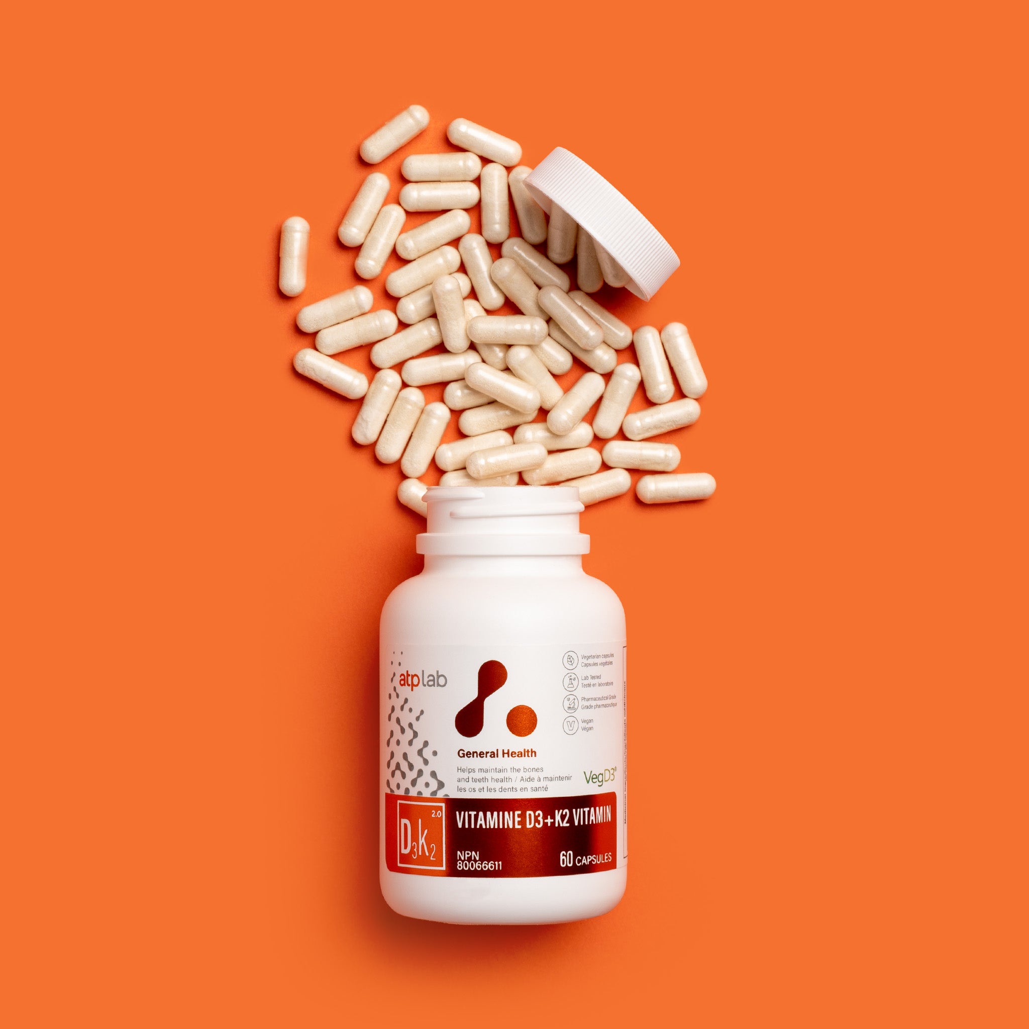 ATP Lab Vitamin D3K2 - synergická kombinace vitaminu D3 a K2 v kapslích.